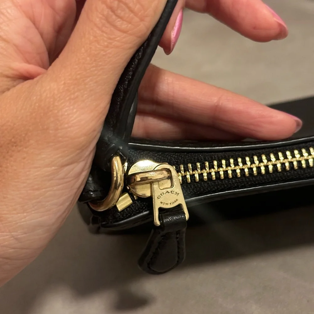 Coach Nolita 15 - Picture 3 of 8